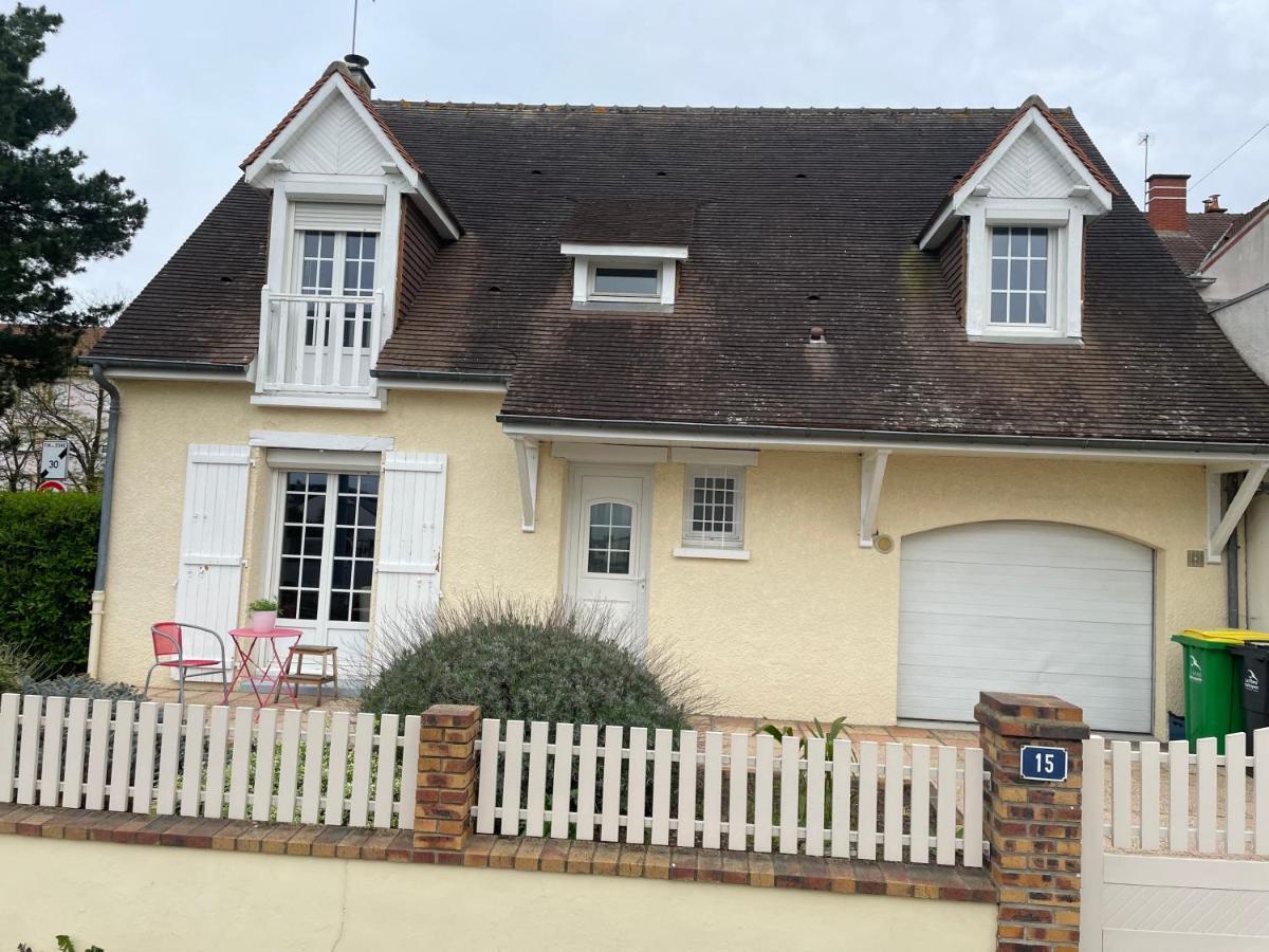 Maison 10/12 Pers Tres Proche Circuit Le Mans Exterior foto